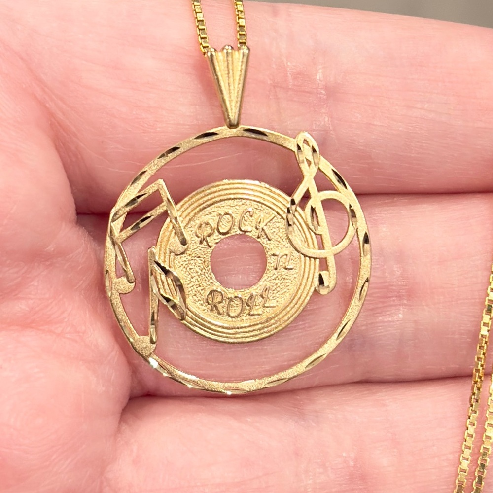 14K Rock N Roll Record Pendant, Vintage 50’s Style, Music Note, Filigree